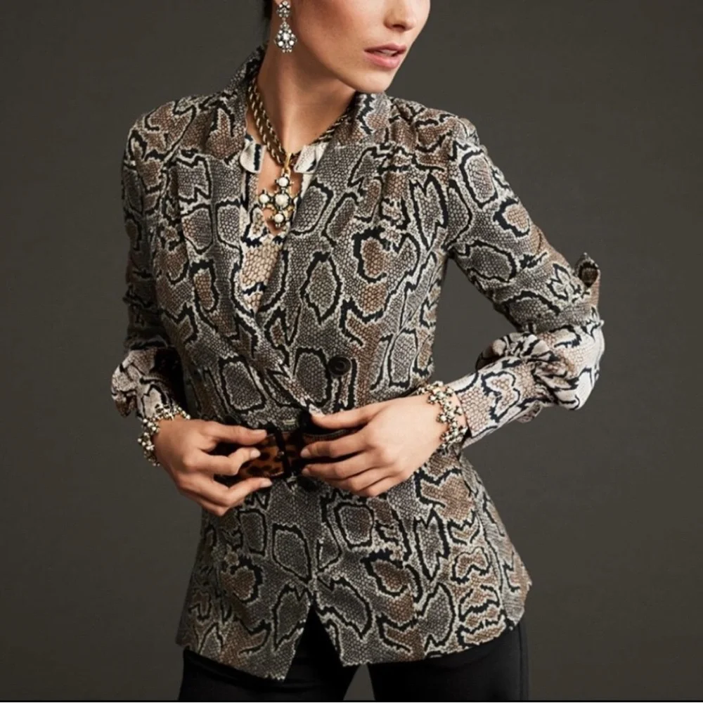 CAbi Python Double Breasted Snake Print Notched Lapel Collar Blazer 3733 Size 10